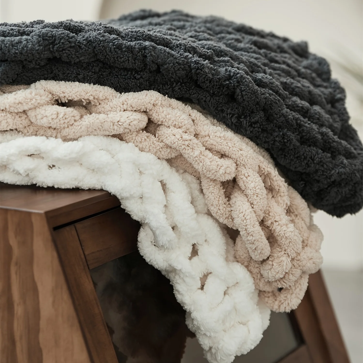 Coperta in maglia grossa fatta - Throw Blanket Chunky Knit recensione e prezzo